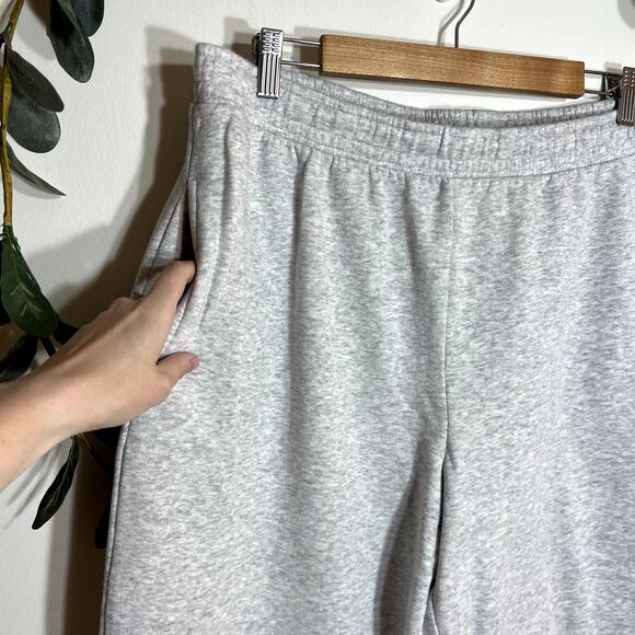 H&M Gray Jogger Sweatpants - Picture 2 of 5